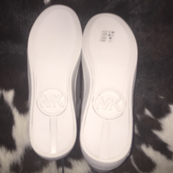 MATTY MESH HIGH TOP SNEAKERS 👟 - Picture 4 of 5